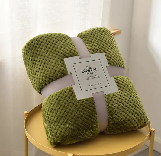 Plaid douillet en polaire pour canapé – Confort et chaleur hivernale